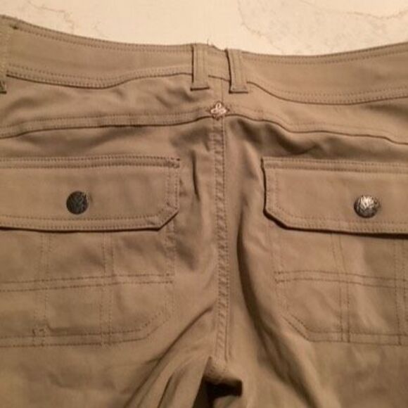 PrAna Halle Pants Sz 6 Straight Leg Roll Op Convertible Hiking Khaki - Picture 4 of 9